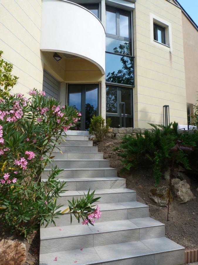 La Desirade Bed & Breakfast Salles-la-Source Exterior photo
